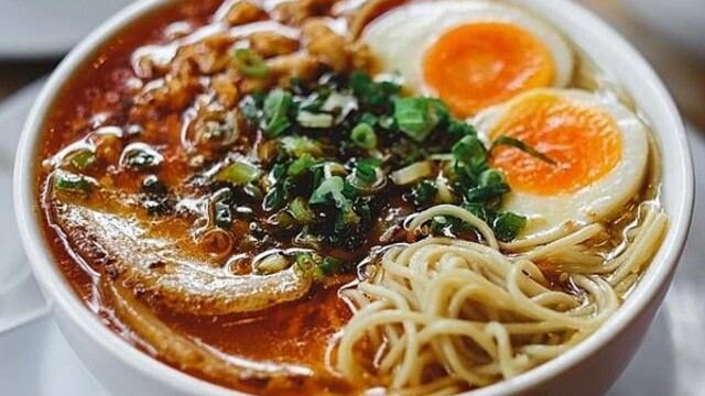 Royal Beef Ramen Cita Rasa Mewah dalam Semangkuk Ramen